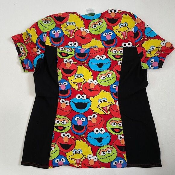 Sesame Street Scrub Top Elmo Big Bird Cookie Monster Oscar Size M - Picture 2 of 9